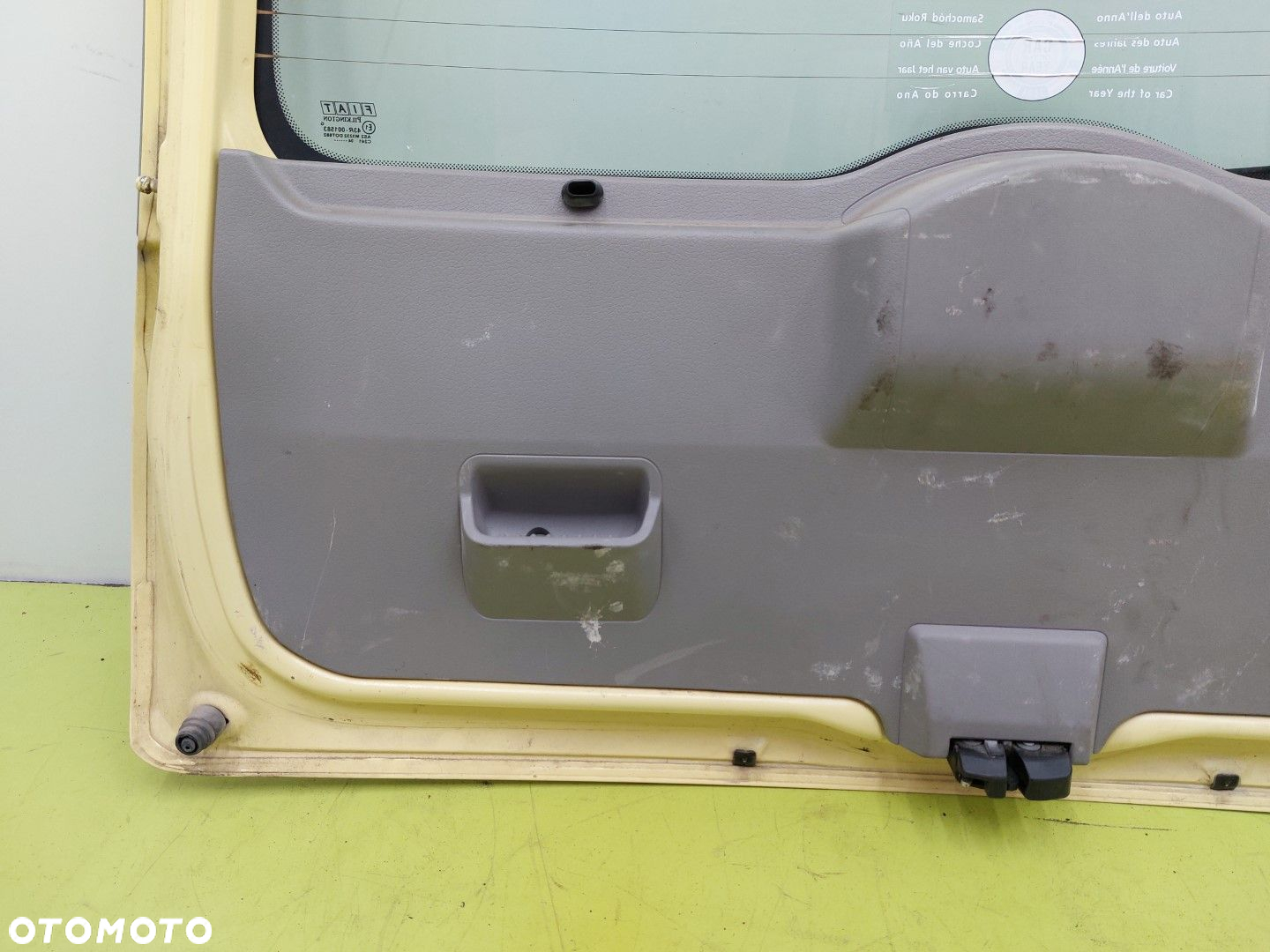 Klapa tył tylna SZYBA Fiat Panda II 2003-2013R KOD LAKIERU 541 - 2