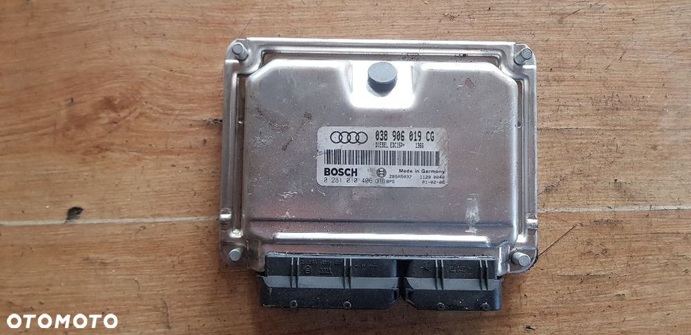 AUDI A4 B6 1.9 TDI STEROWNIK SILNIKA 038906019CG - 1