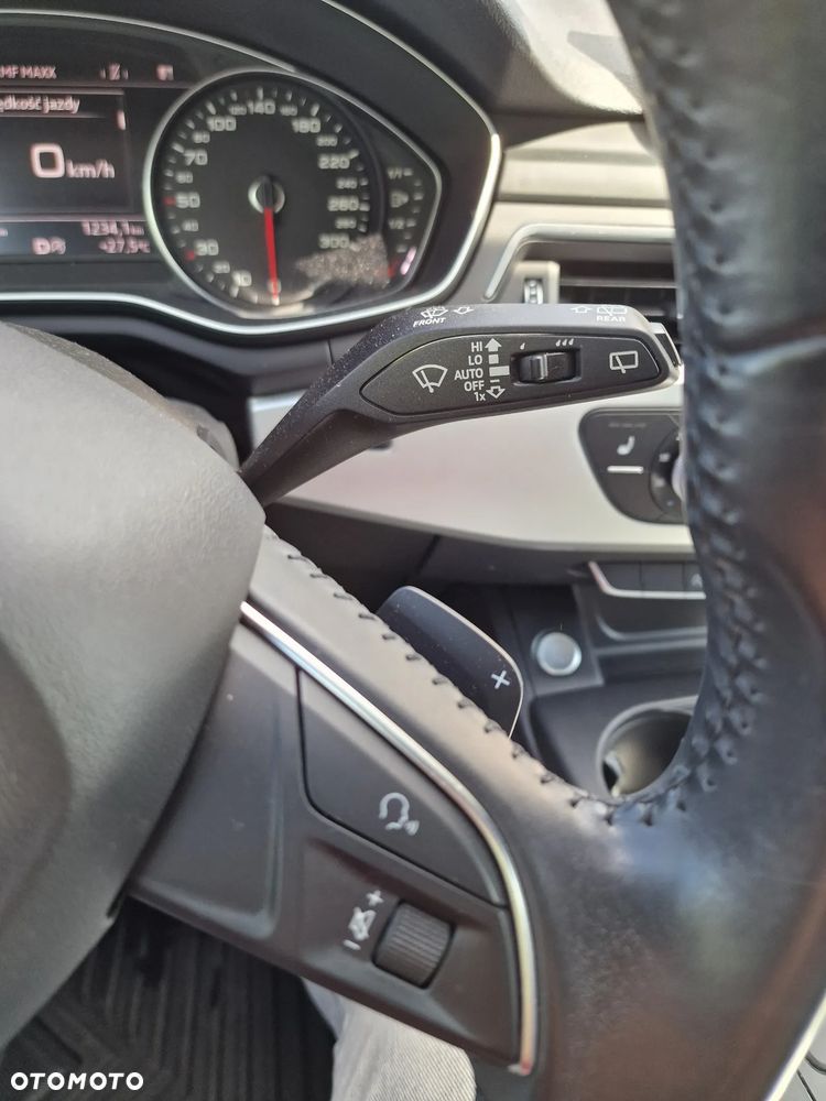 Audi A4 Avant 2.0 TDI S tronic - 9