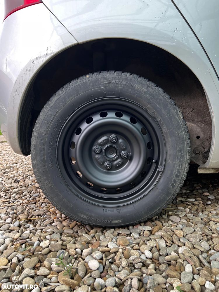 Toyota Yaris 1.0 Terra - 3