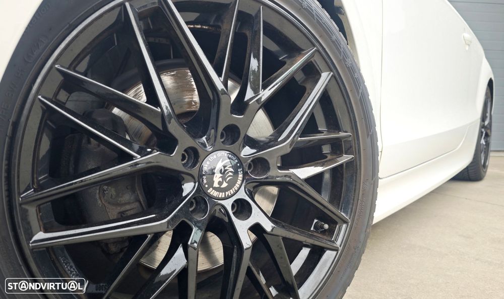 Audi TT Coupé 2.0 TDI quattro S-line - 27