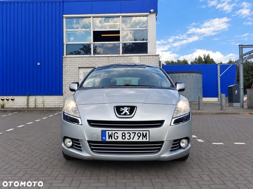 Peugeot 5008 1.6 THP Family - 1
