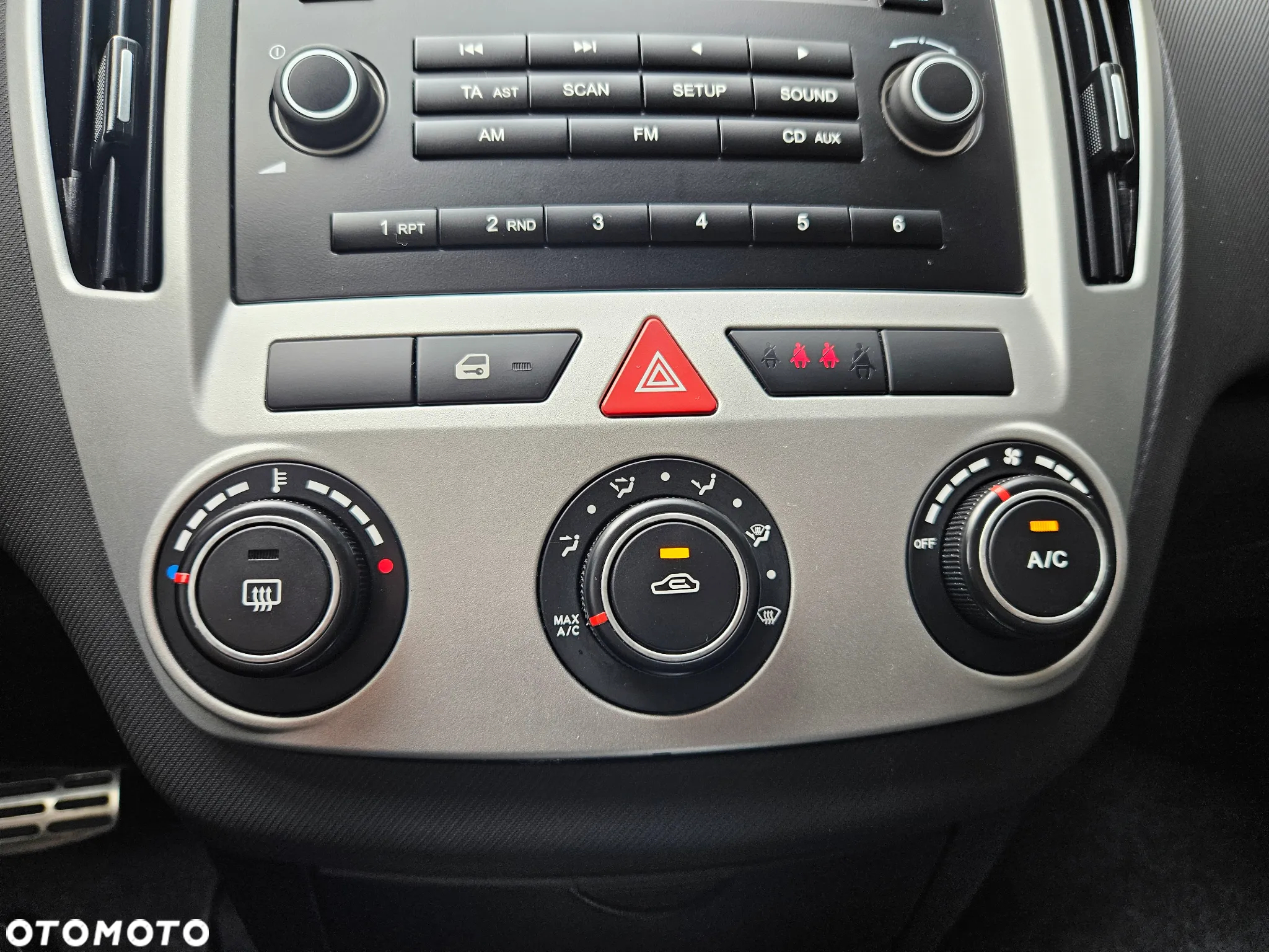 Kia Ceed Cee'd 1.6 Comfort - 25