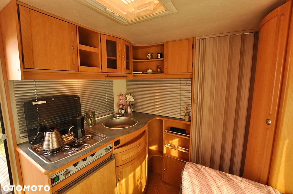 Adria UNICA 462 DP - 5