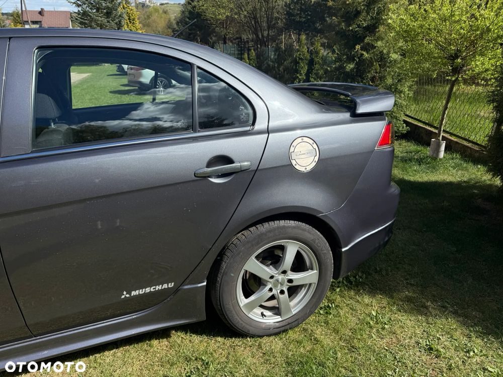 Mitsubishi Lancer 1.6 ClearTec Inform - 17