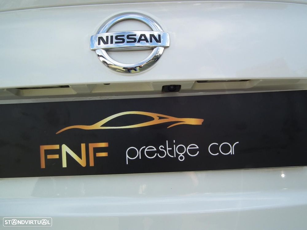 Nissan Qashqai 1.6 dCi N-Connecta 18 Xtronic - 9