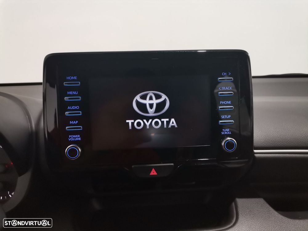 Toyota Yaris 1.5 HDF Comfort Plus - 14