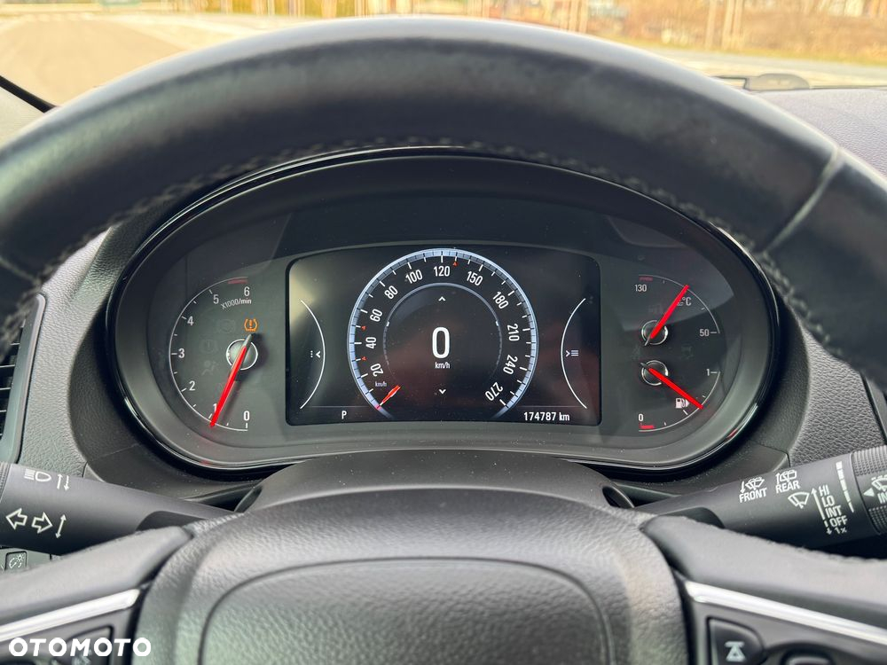 Opel Insignia 2.0 CDTI Cosmo - 8