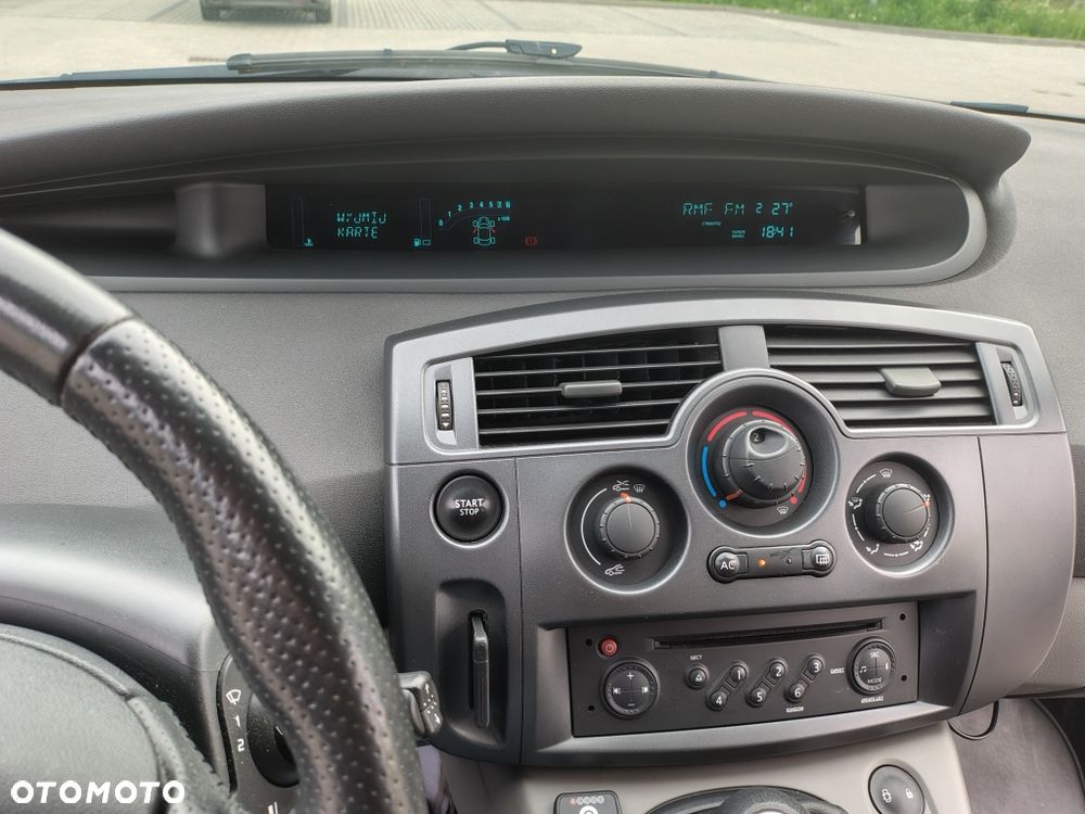Renault Scenic - 5