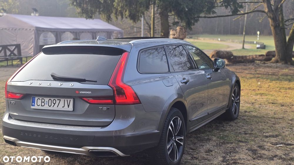 Volvo V90 Cross Country T5 AWD Geartronic - 8