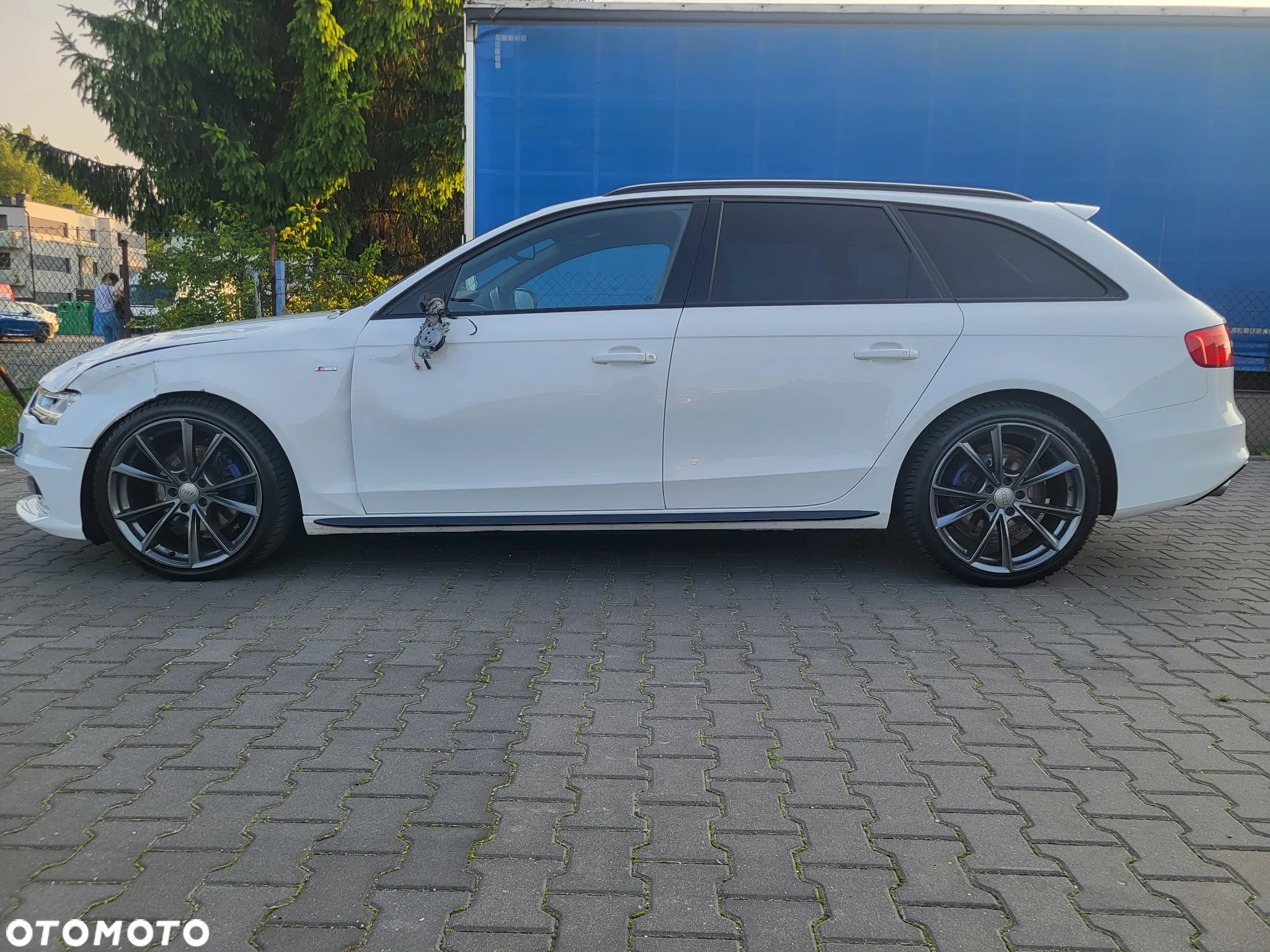 Audi A4 Avant 2.0 TDI DPF clean diesel quattro S line Sportpaket - 8