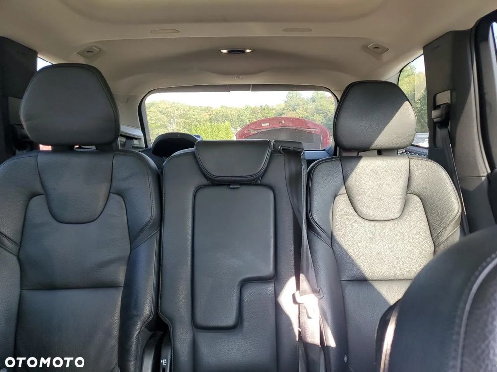 Volvo XC 90 T6 AWD Momentum 7os - 10
