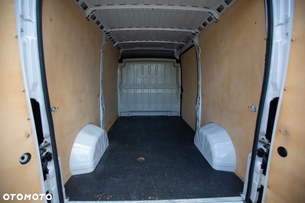 Fiat Ducato L2H2 2.3 *ŚREDNI* Professional - 8