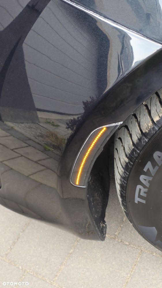 Chrysler Pacifica - 10