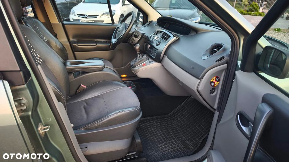 Renault Scenic 2.0 16V Emotion Plus - 6