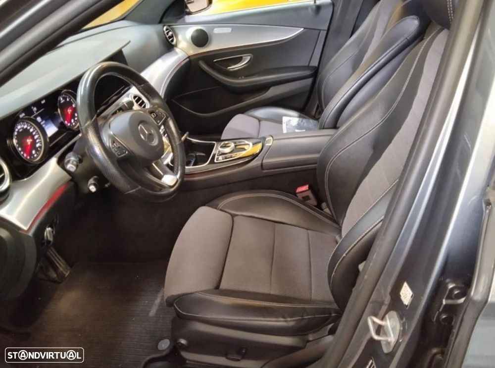 Mercedes-Benz E 220 - 5