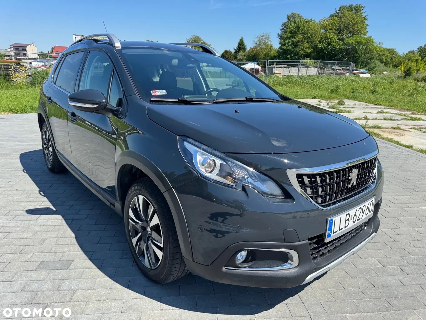 Peugeot 2008 1.2 Pure Tech Active S&S - 3
