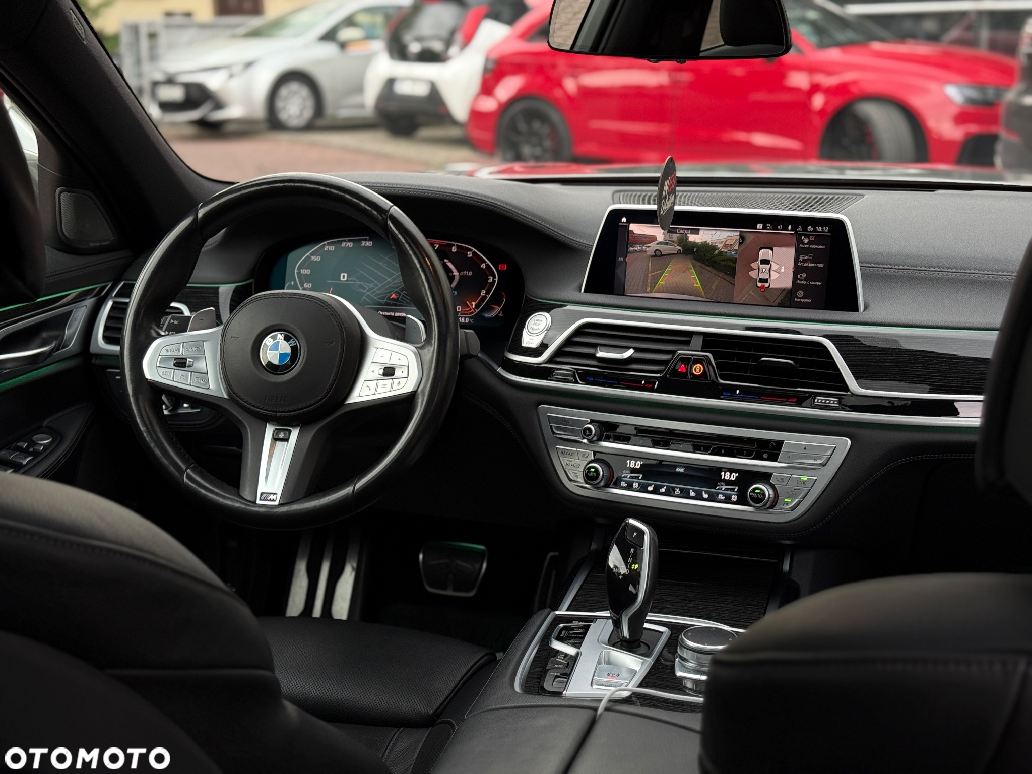 BMW Seria 7 740Li sport - 12