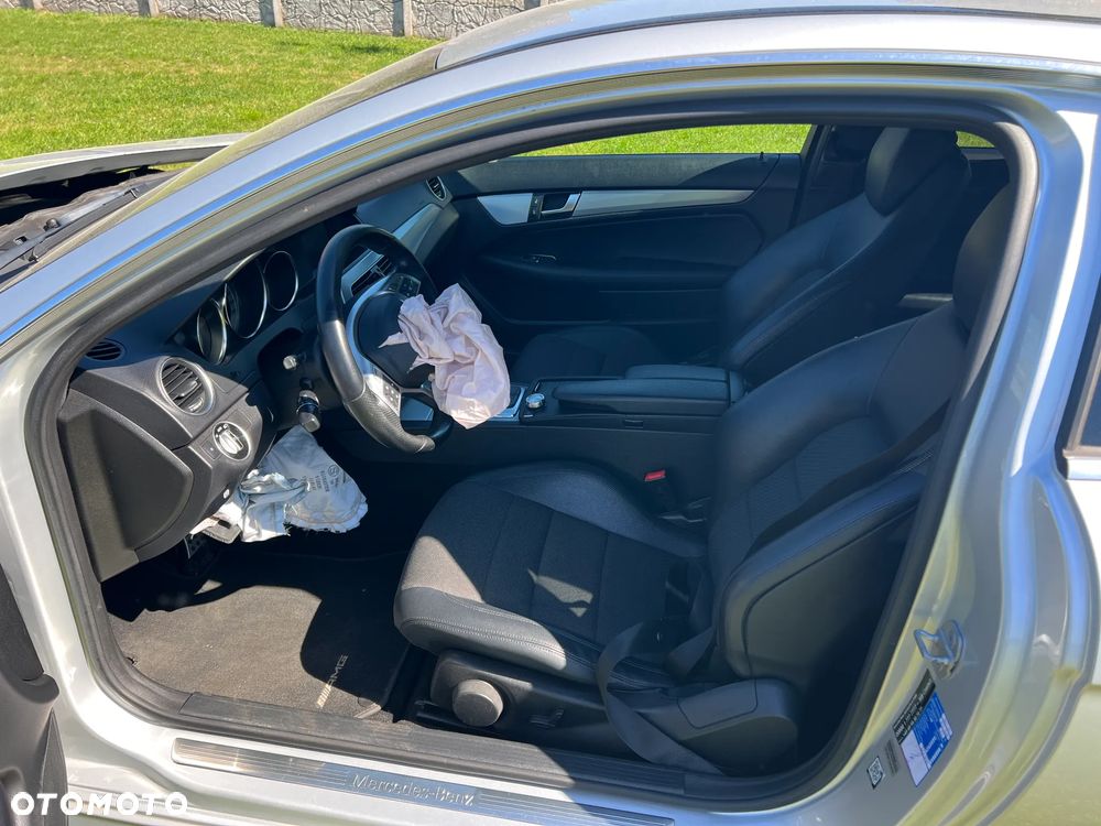 Mercedes-Benz Klasa C 250 7G-TRONIC Edition - 15