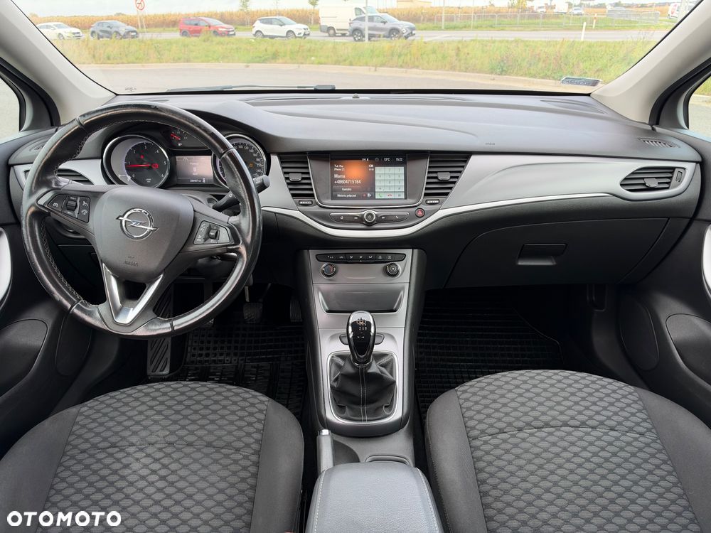 Opel Astra 1.6 CDTI Enjoy S&S - 9