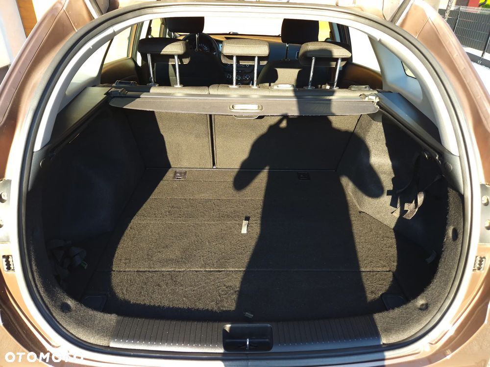 Kia Ceed 1.6 GDI Spirit - 27