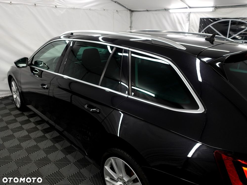 Skoda Superb 2.0 TDI Style DSG - 26