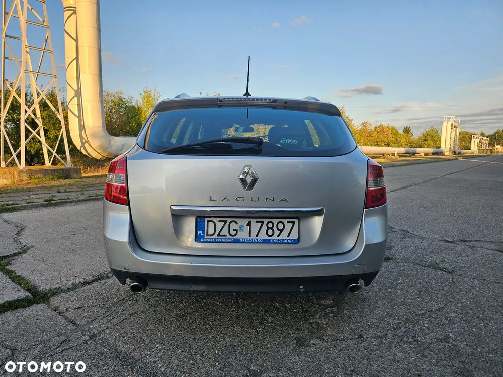 Renault Laguna 2.0 DCi Dynamique - 8