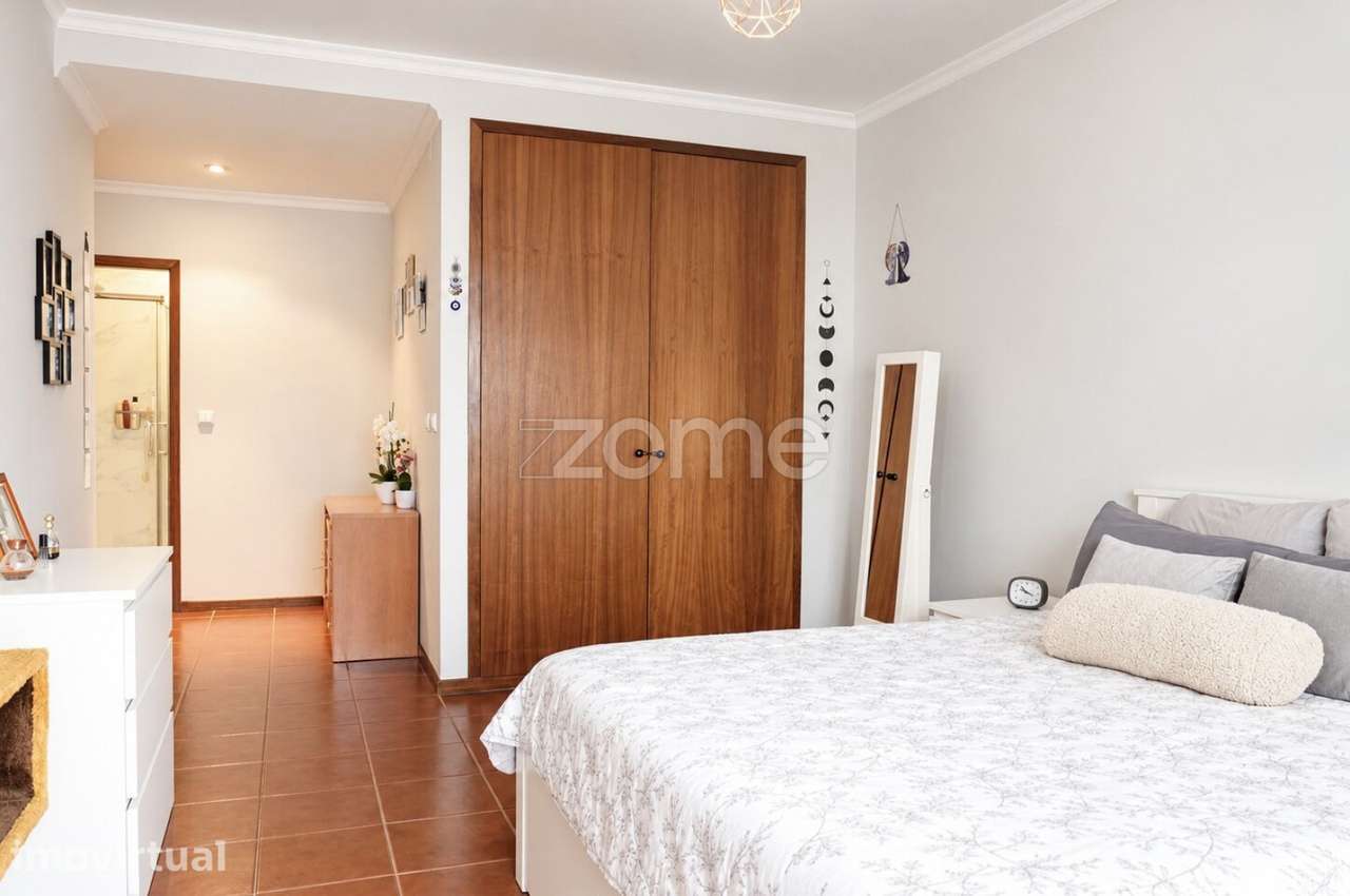 T1 com 99,5 m², Suite, 2 WC e 2 Varandas | Rio Tinto