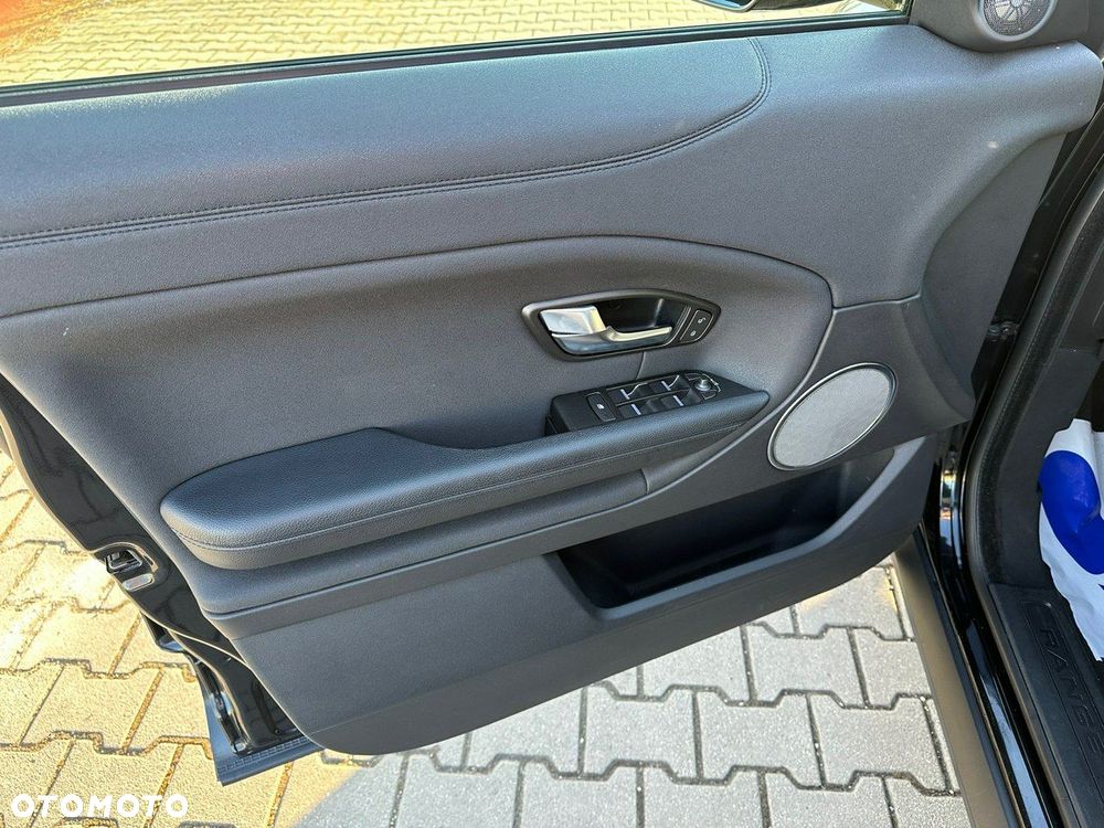 Land Rover Range Rover Evoque - 15