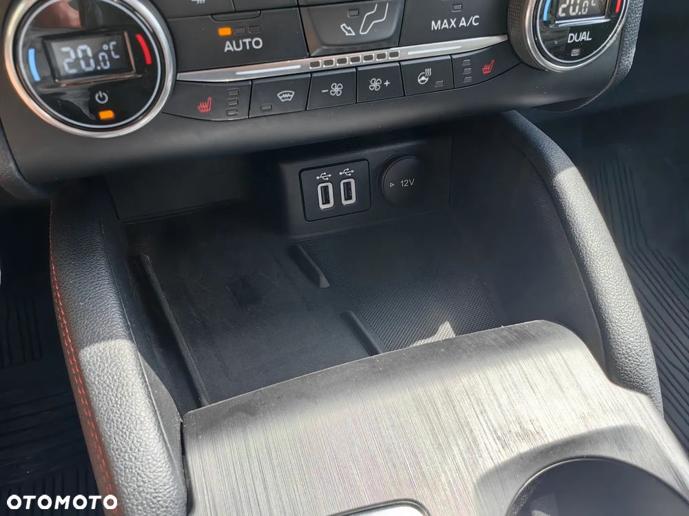 Ford Kuga 2.0 EcoBlue 4x4 ST-LINE X - 30