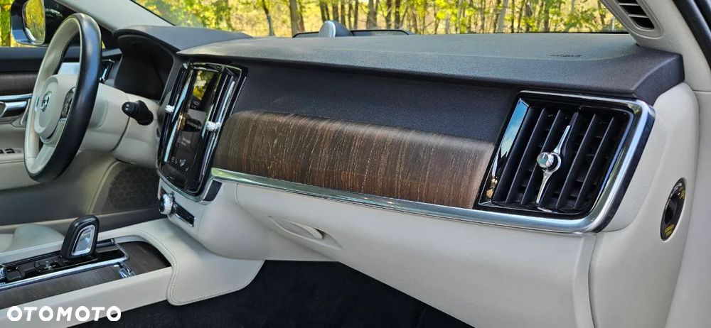 Volvo V90 Cross Country D5 AWD Pro - 21