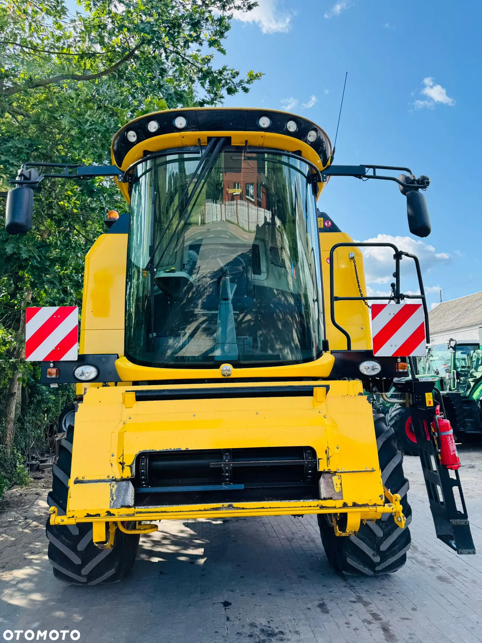 New Holland TC5.70 - 5