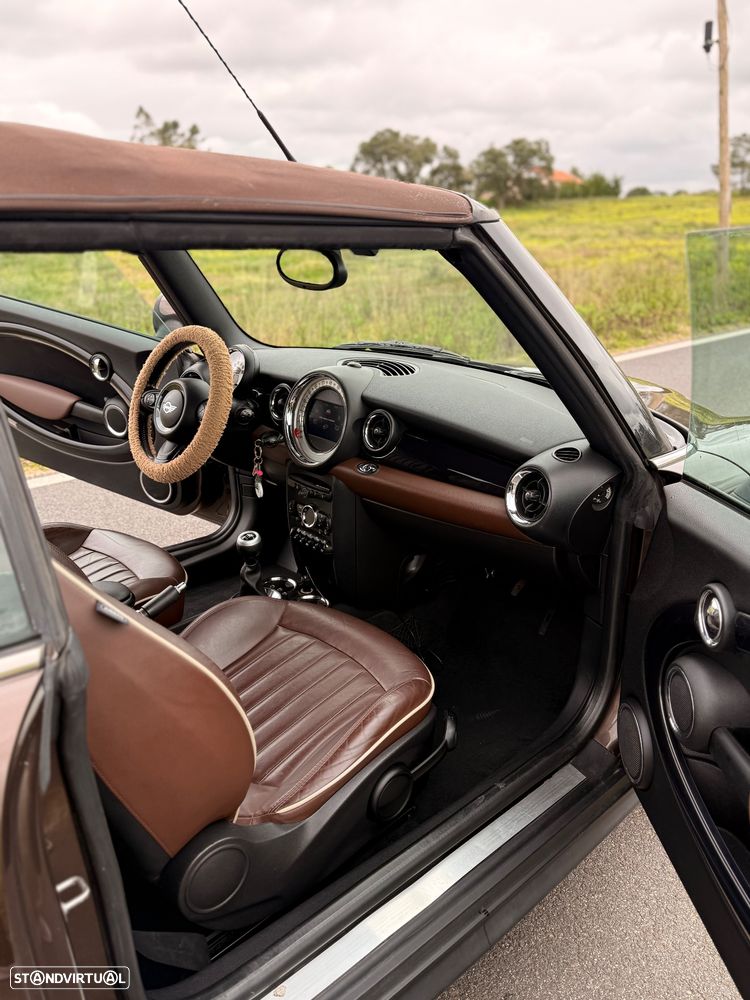 MINI Cabrio Cooper D - 13
