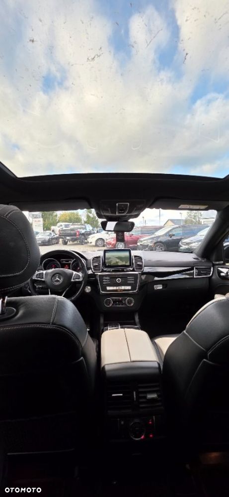 Mercedes-Benz CLE - 12