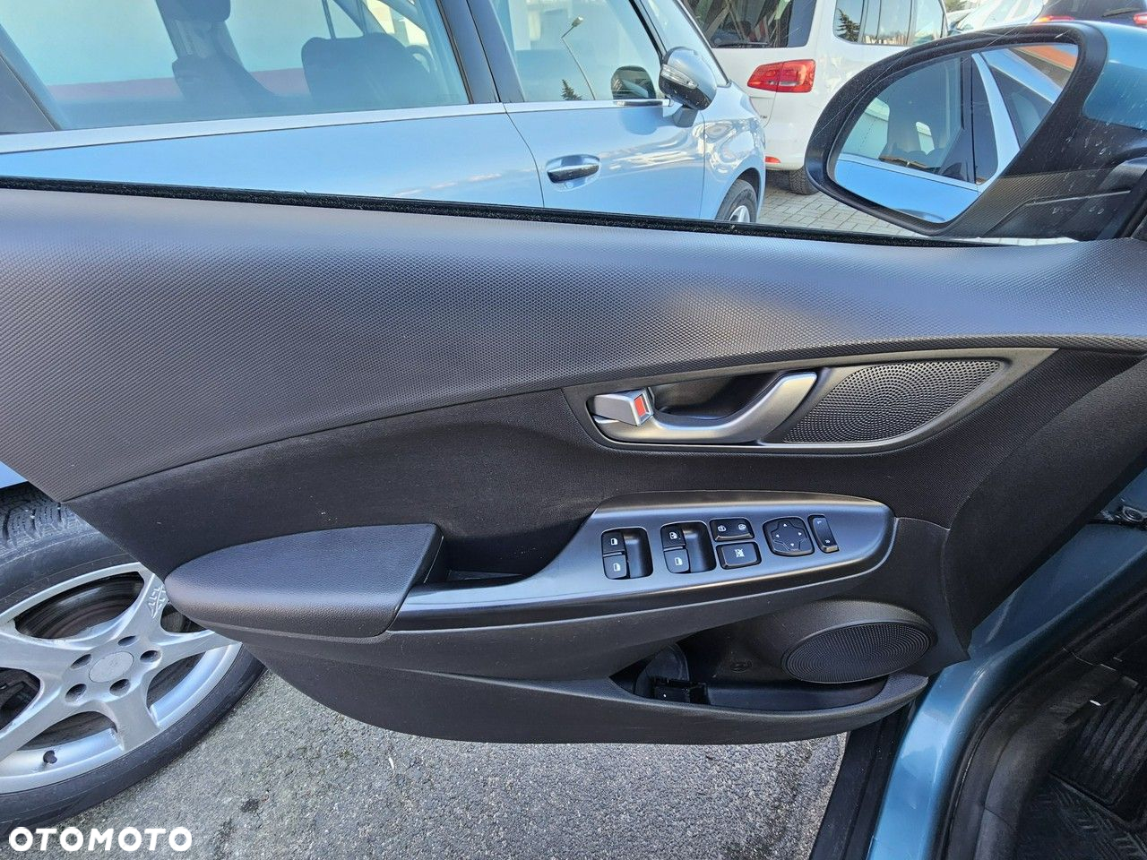 Hyundai Kona - 22