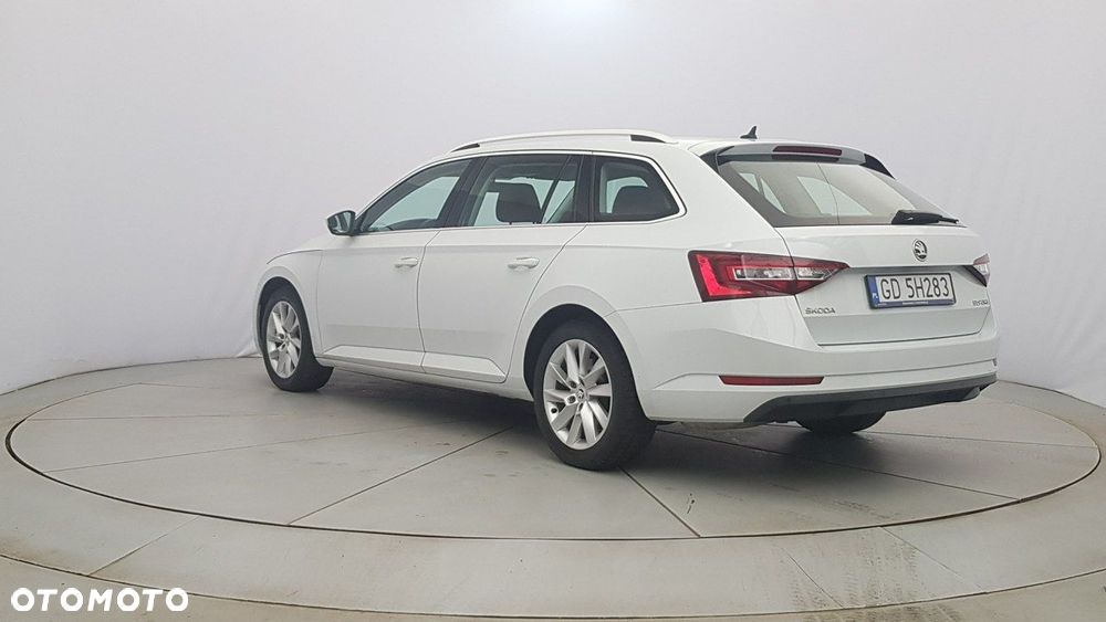 Skoda Superb - 5