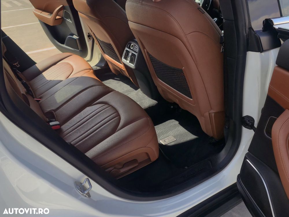 Maserati Levante Q4 GranLusso - 8