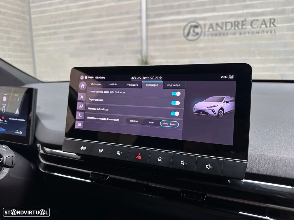 MG MG4 77 kWh Extended Range Luxury - 32