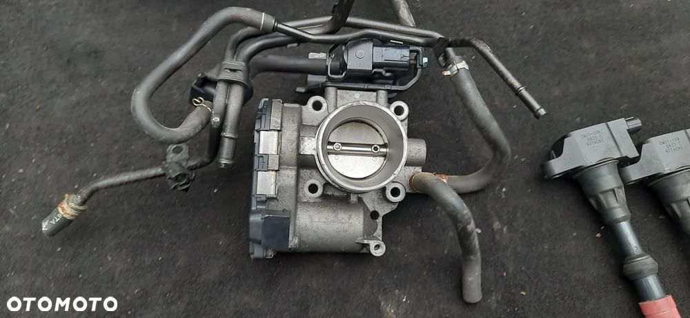Honda 1.4 Przepustnica Bosch 0280750141 Mały przebieg  Cewka zapłonowa 6621 c cm11-109 hitachi  Kolektor Dolotowy L13A8 - 4