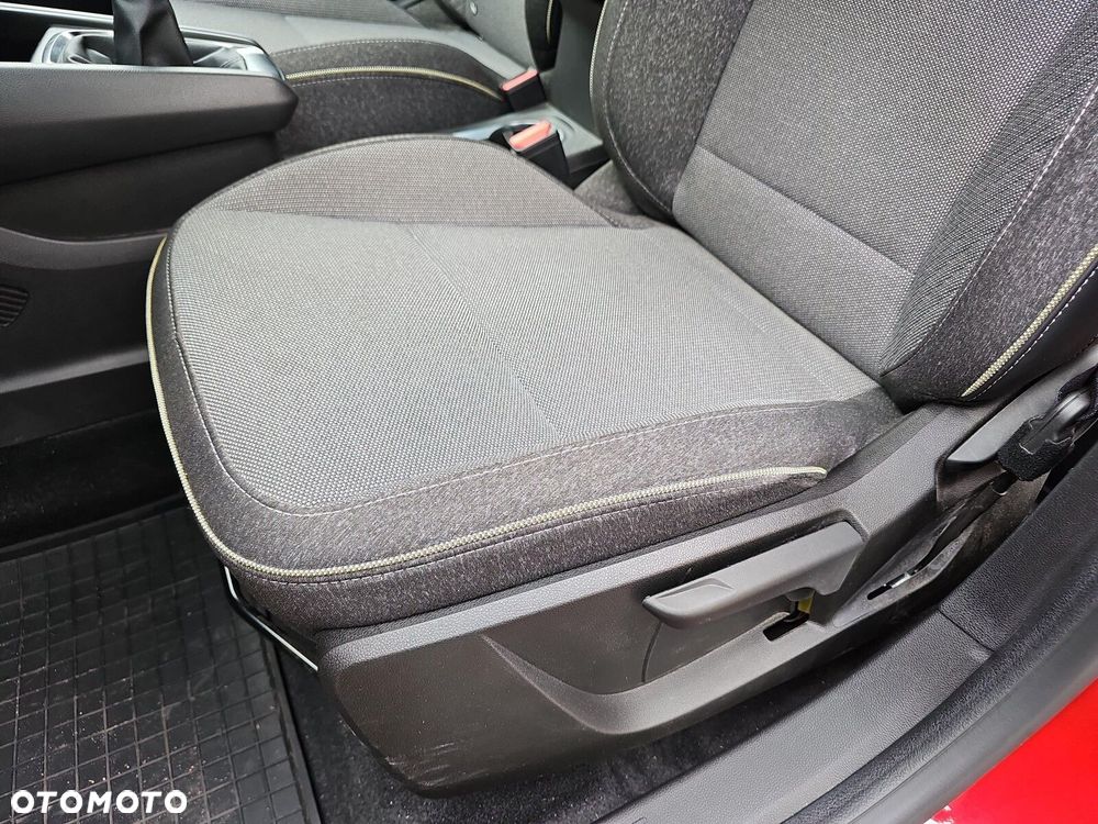 Renault Captur - 24