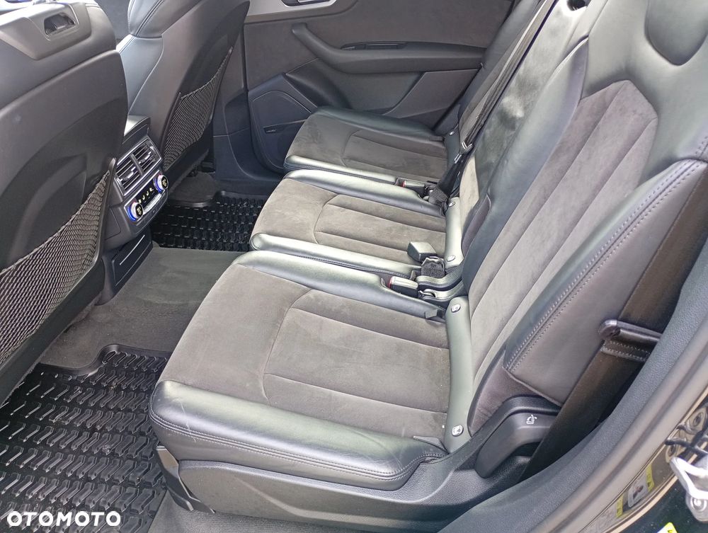 Audi Q7 - 21