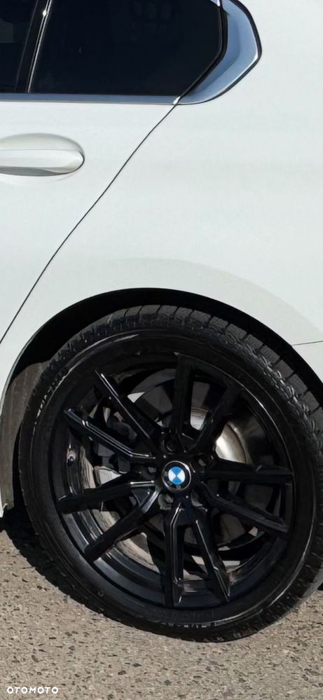 BMW Seria 3 330i Sport Line sport - 27