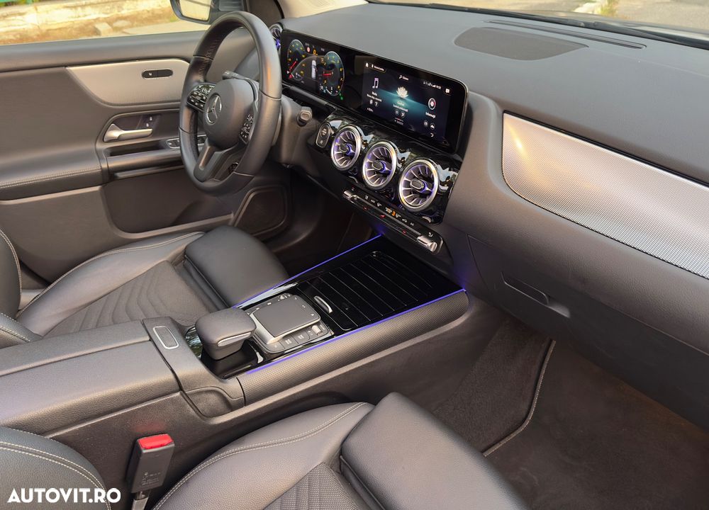 Mercedes-Benz GLA 200 7G-DCT Edition Progressive Line - 8