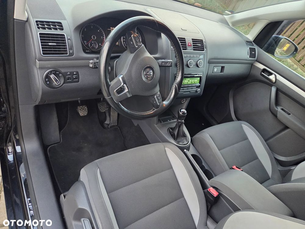 Volkswagen Touran 2.0 TDI DPF Life - 16