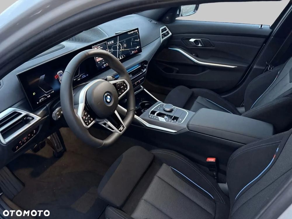 BMW Seria 3 320d xDrive mHEV M Sport - 11