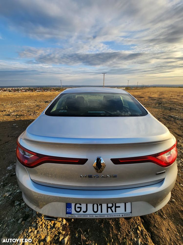 Renault Megane - 5