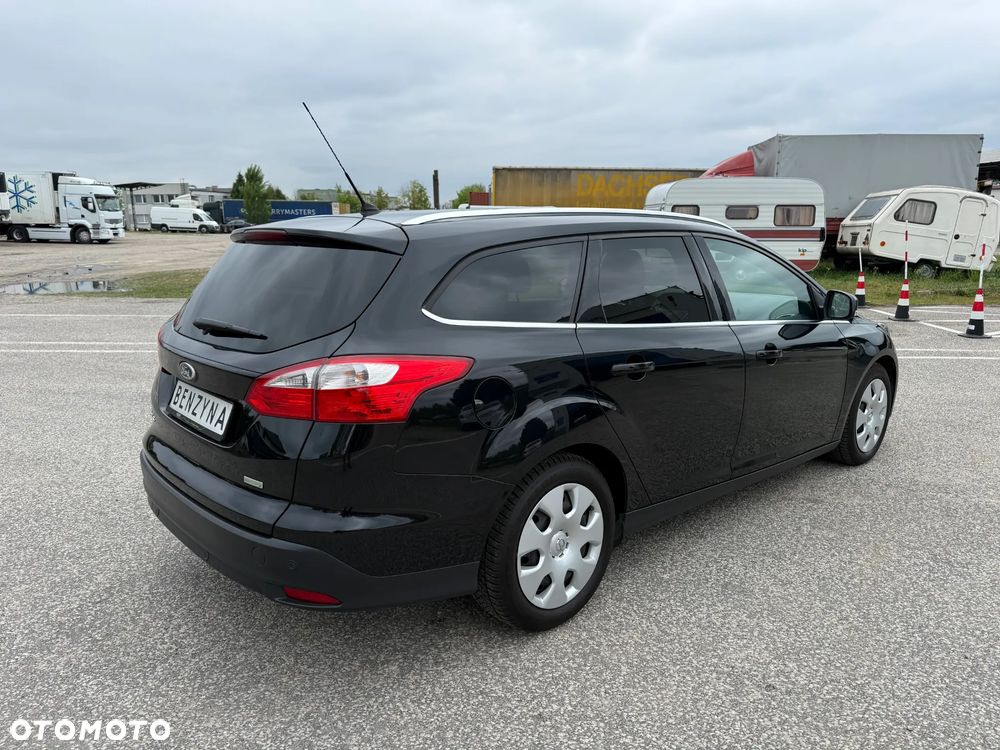 Ford Focus SW 1.0 EcoBoost Titanium - 8