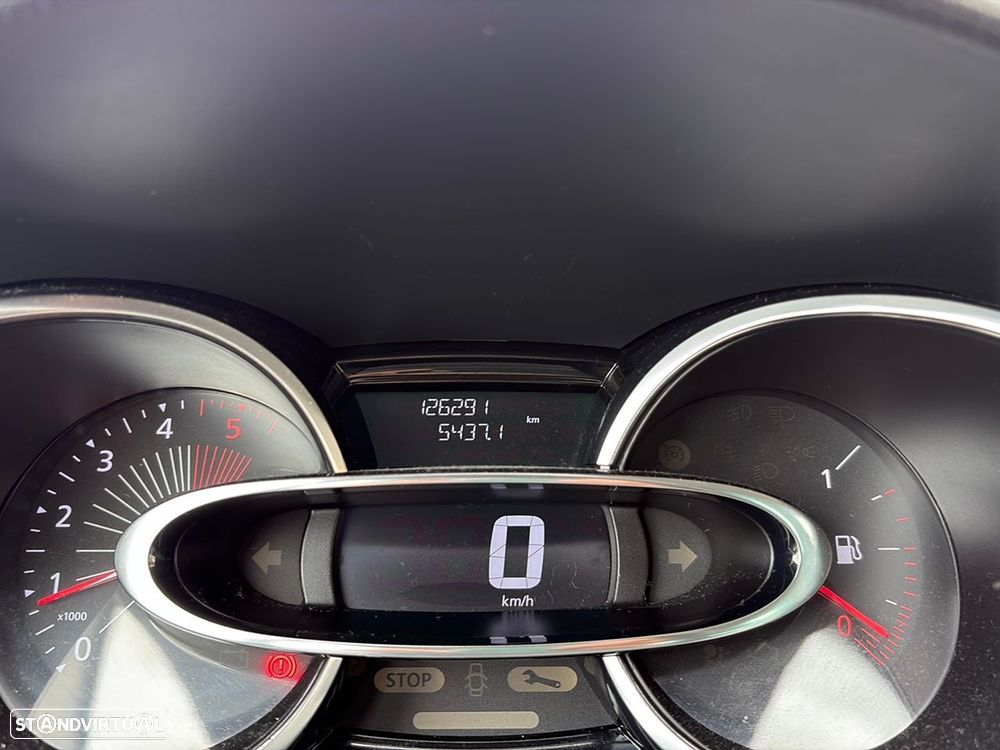 Renault Clio Sport Tourer 1.5 dCi GT Line - 11