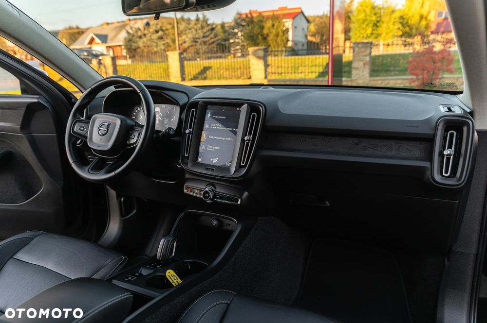 Volvo XC 40 D3 Momentum - 31