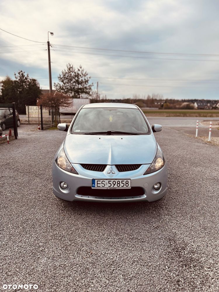 Mitsubishi Grandis 2.4 Intense (lea) - 8